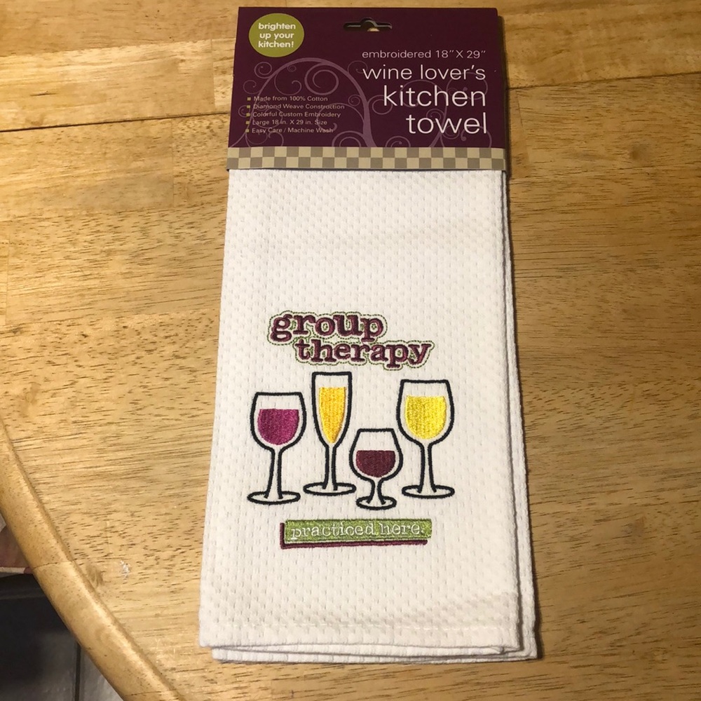 Embroidered wine 🍷 kitchen towel